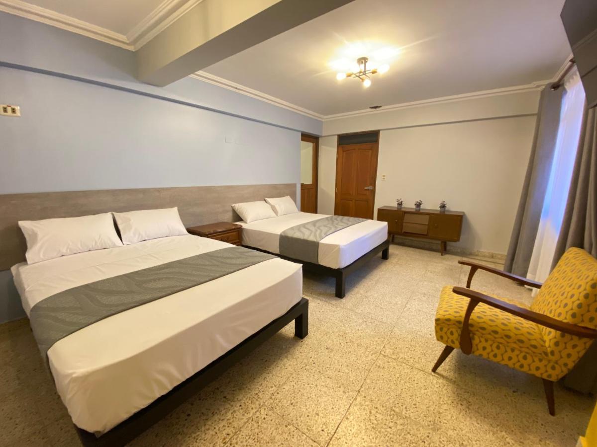 Izza Hotel Кочабамба Экстерьер фото