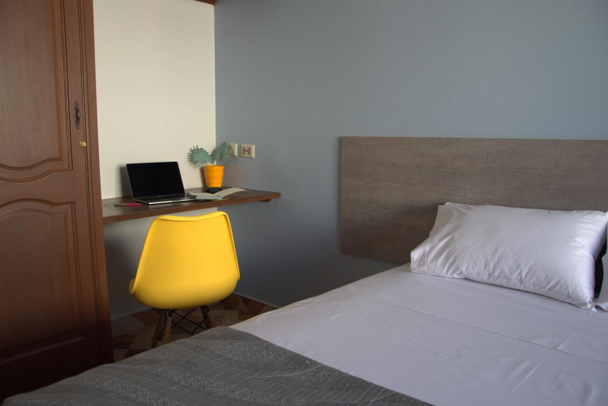 Izza Hotel Кочабамба Экстерьер фото